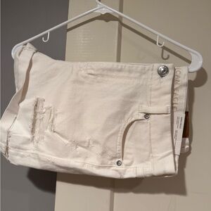American Eagle Cream Super Stretch Shorts